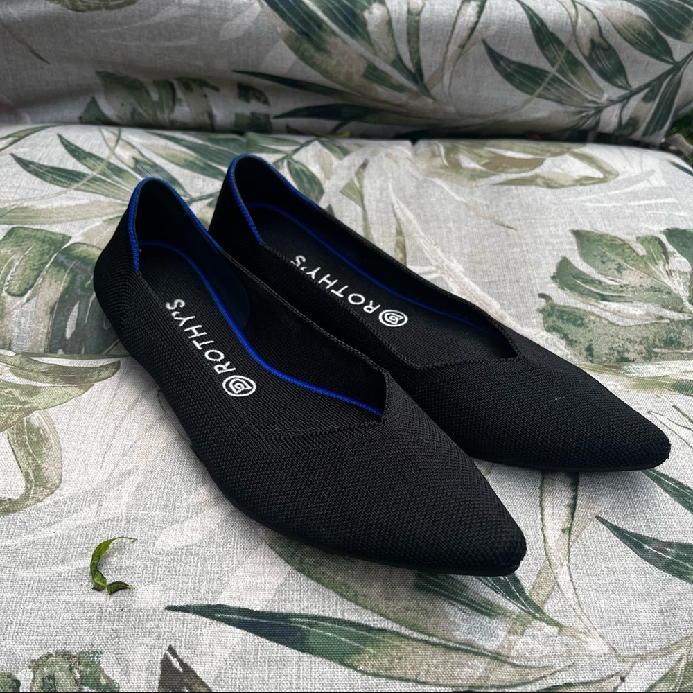 Rothy’s black flats sz 10